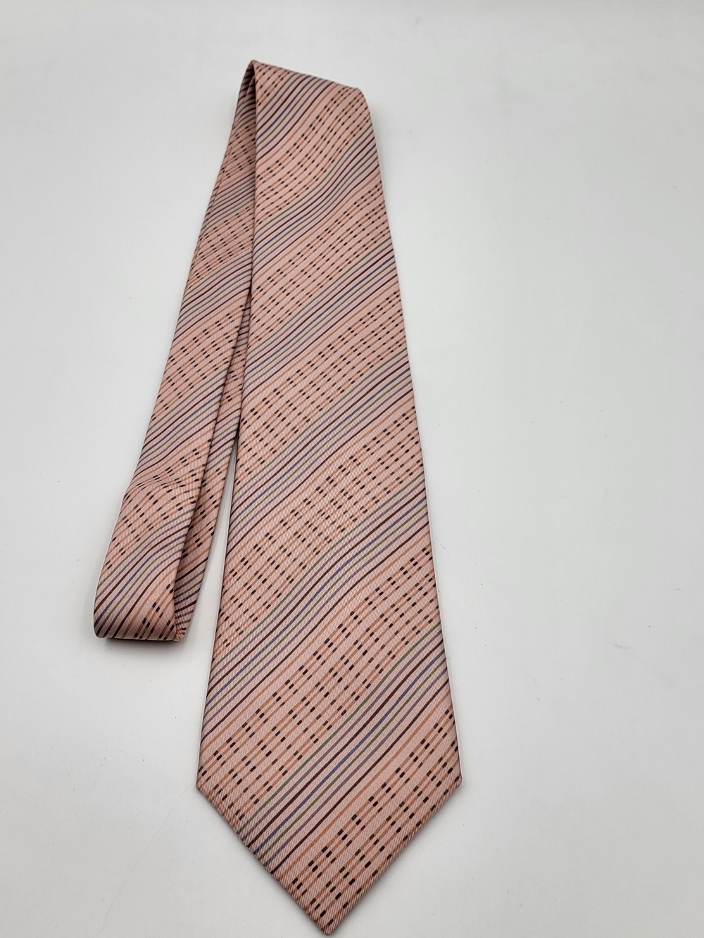 Hermès pink striped silk necktie, authentic, RARE..